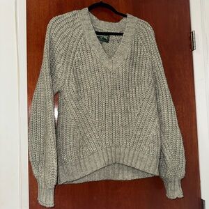 American Eagle Outfitters V-Neck Chunky Knit Sweater - Heather Gray